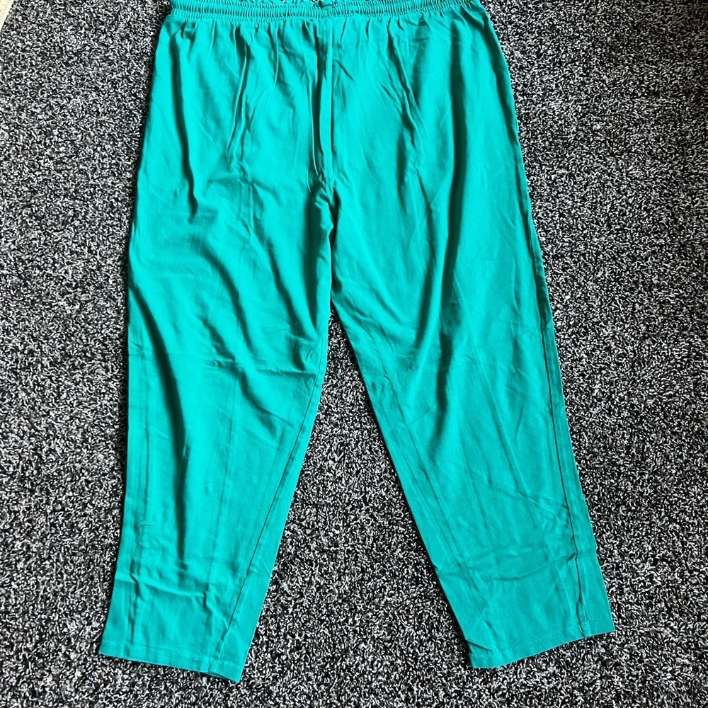 Universal Thread Women's Teal Cropped Pants - Picture 3 of 5